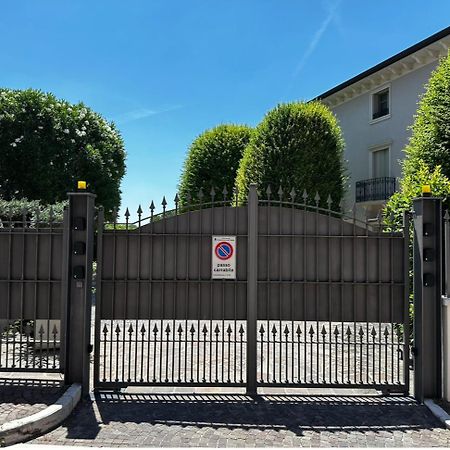 קסטלנואובו דל גארדה B&B Sul Garda מראה חיצוני תמונה